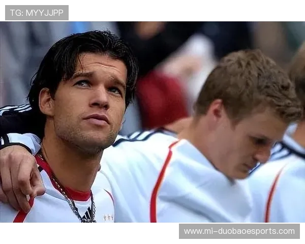 不为人知的足球英雄：盘点那些默默无闻却影响深远的球场人物